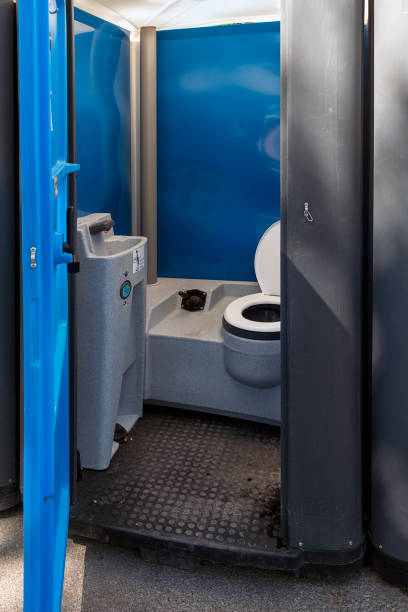 Best Portable bathroom rental  in Independent Hill, VA
